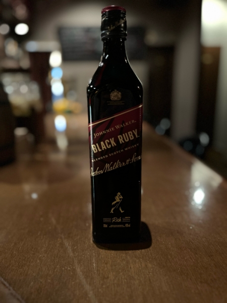 ジョニーウォーカー　ブラックルビー